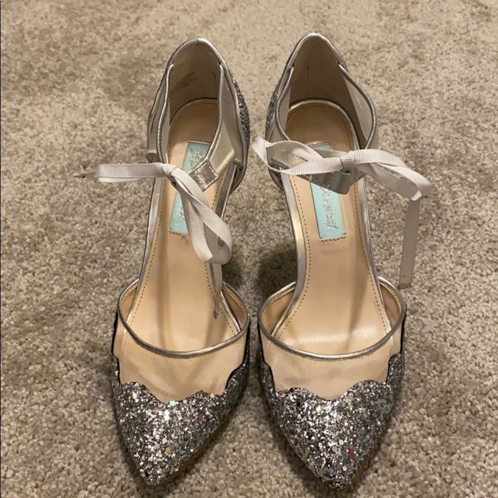 Blue by Betsey Johnson- Stela